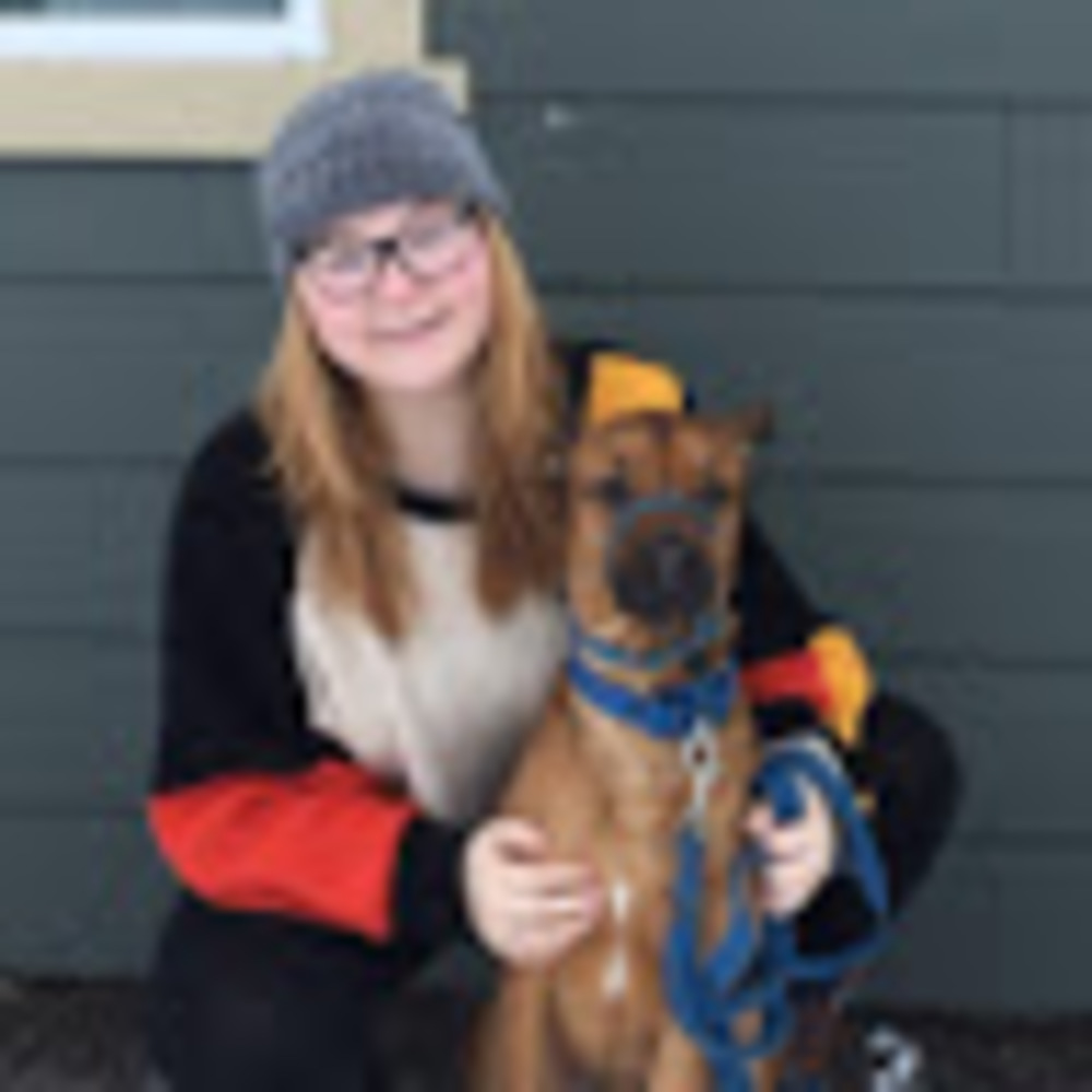 Meet your Posher, Bella